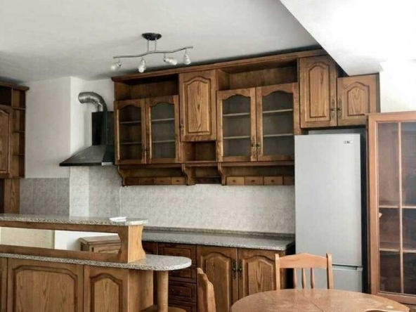 Дава се под наем Двустаен апартамент в Пловдив, Кършияка - 60 кв.м за 306 € - Снимка #1