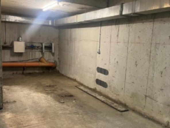 Дава се под наем Гараж / Паркомясто в София, Редута - 18 кв.м за 81.6 € - Снимка #1