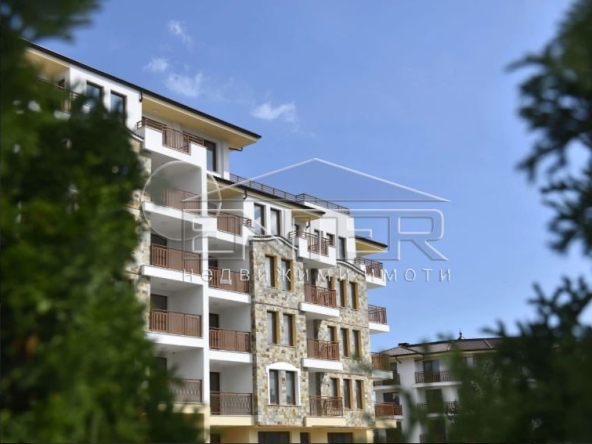 Двустаен апартамент в к.к. Св.Св. Константин и Елена - 67 кв.м за 1922 €/кв.м - Снимка #1