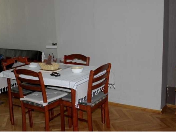 Дава се под наем Двустаен апартамент в София, Център - 58 кв.м за 475 € - Снимка #1