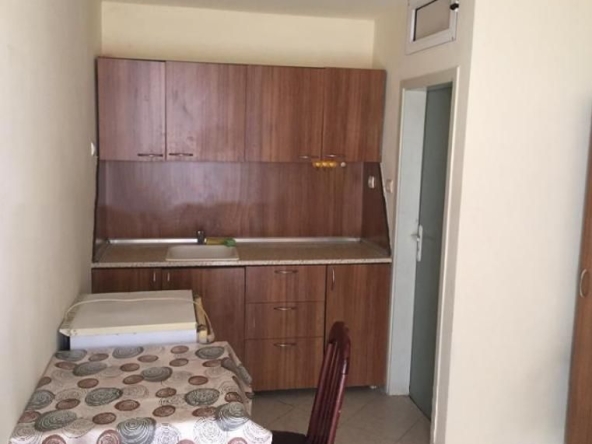 Дава се под наем Едностаен апартамент в Пловдив, Център - 18 кв.м за 200 € - Снимка #1