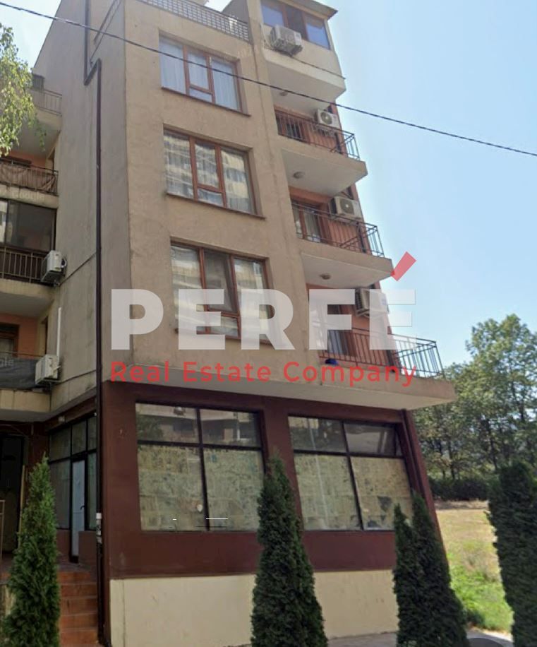 Тристаен апартамент в Бургас, Изгрев - 86 кв.м за 1068 €/кв.м - Снимка #1