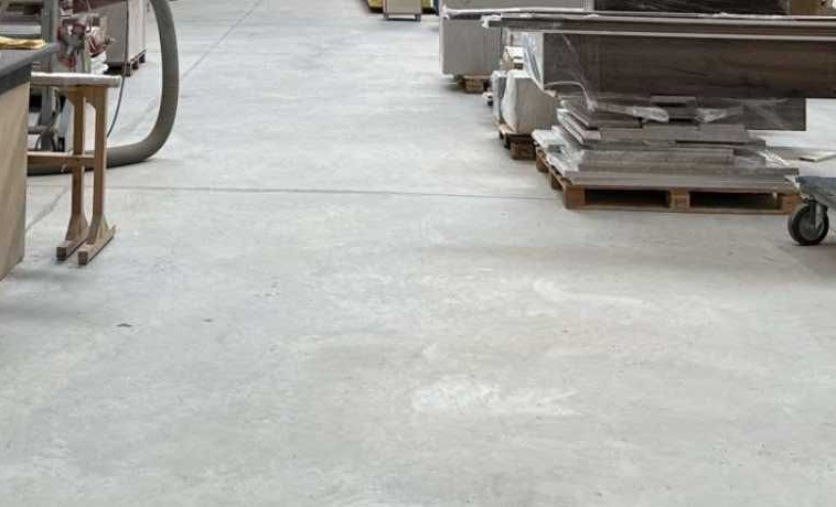 Дава се под наем Склад в Варна, Владислав Варненчик - 3000 кв.м за 8977.02 € - Снимка #1