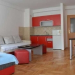 Дава се под наем Едностаен апартамент в Пловдив, Център - 27 кв.м за 122.4 € - Снимка #1