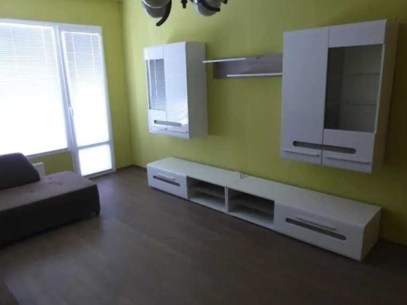 Дава се под наем Двустаен апартамент в София, Редута - 45 кв.м за 373.83 € - Снимка #1