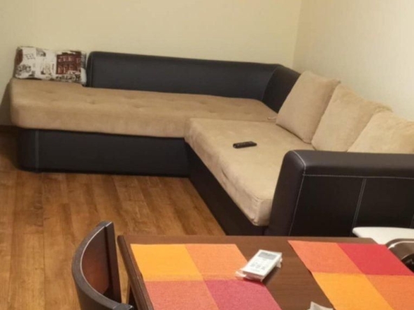 Двустаен апартамент в Бургас, Славейков - 68 кв.м за 2523 €/кв.м - Снимка #1