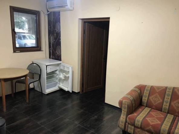 Дава се под наем Двустаен апартамент в Пловдив, Център - 50 кв.м за 300.9 € - Снимка #1
