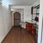 Дава се под наем Магазин в Пловдив, Център - 12 кв.м за 76.5 € - Снимка #1