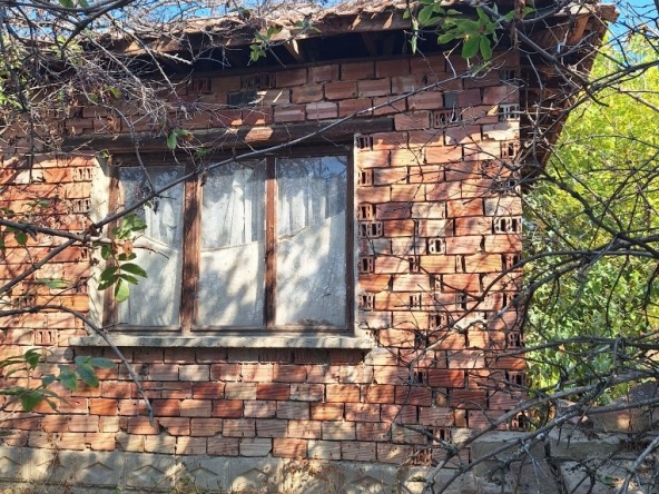 Парцел в София, Красна поляна 1 - 1100 кв.м за 12 €/кв.м - Снимка #1