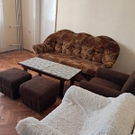 Дава се под наем Двустаен апартамент в Разград, Център - 75 кв.м за 204 € - Снимка #1