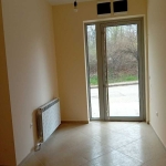 Магазин в София, Гео Милев - 21 кв.м за 3572 €/кв.м - Снимка #1