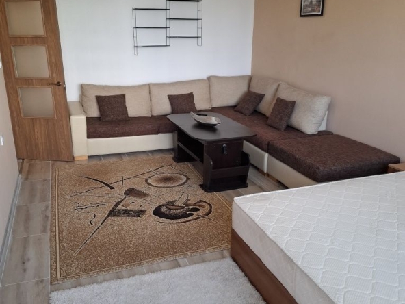 Дава се под наем Двустаен апартамент в София, Дружба 1 - 54 кв.м за 450 € - Снимка #1