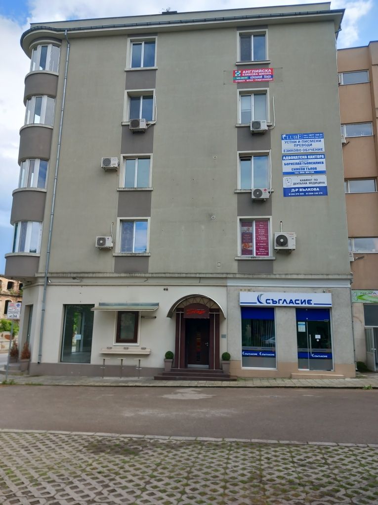 Дава се под наем Офис в Габрово, Тлъчници - 35 кв.м за 102 € - Снимка #1