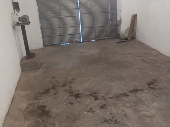 Дава се под наем Гараж / Паркомясто в Асеновград - 20 кв.м за 51 € - Снимка #1