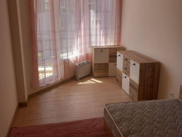 Дава се под наем Двустаен апартамент в София, Център - 60 кв.м за 713.49 € - Снимка #1