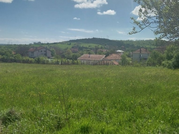 Парцел в с. Старо Оряхово, Област Варна - 3120 кв.м за 12 €/кв.м - Снимка #1