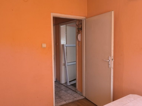 Едностаен апартамент в Русе, Здравец Изток - 40 кв.м за 875 €/кв.м - Снимка #1