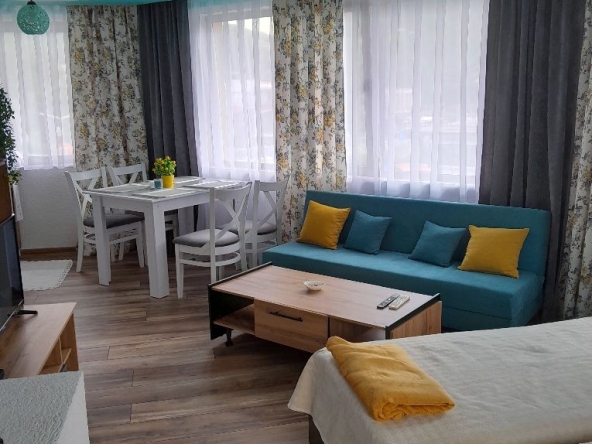 Дава се под наем Едностаен апартамент в Рудозем - 50 кв.м за 25.5 € - Снимка #1