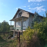 Дава се под наем Къща в Шумен, Център - 65 кв.м за 76.5 € - Снимка #1