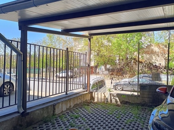 Дава се под наем Гараж / Паркомясто в София, Банишора - 15 кв.м за 76.5 € - Снимка #1