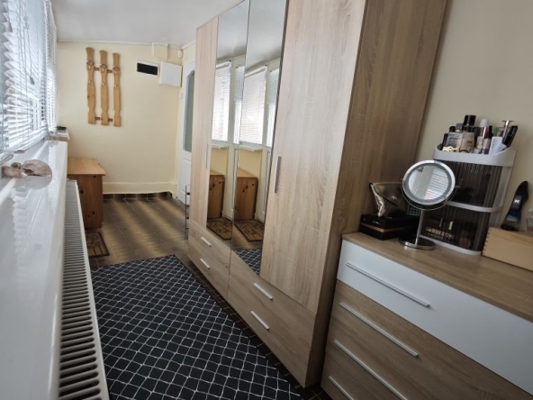 Къща в Добрич, Северен парк - 100 кв.м за 1000 €/кв.м - Снимка #1