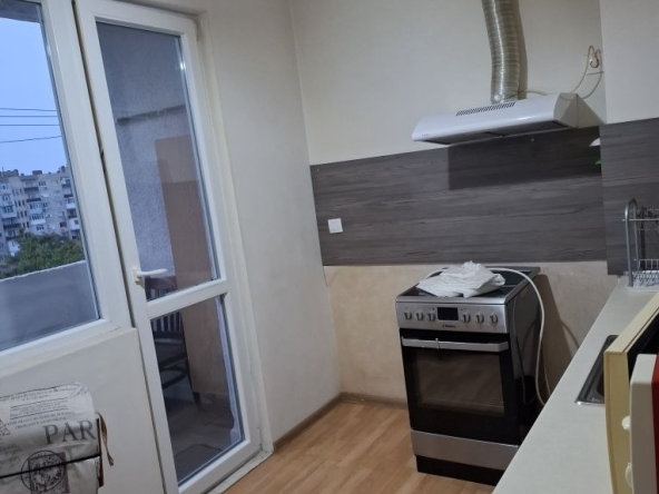 Дава се под наем Едностаен апартамент в Казанлък - 44 кв.м за 178.5 € - Снимка #1