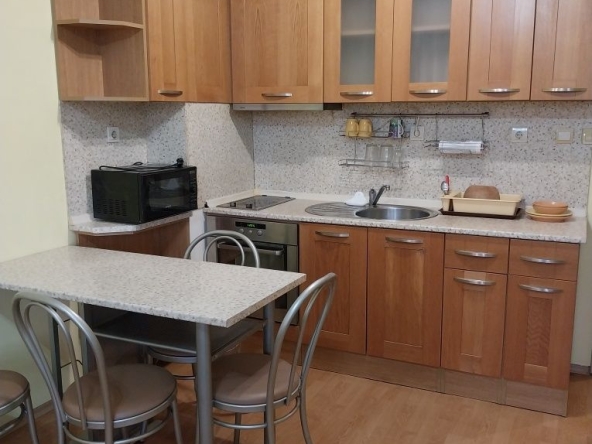 Дава се под наем Двустаен апартамент в Айтос - 62 кв.м за 338.64 € - Снимка #1