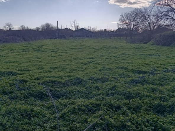 Парцел в Стара Загора, Метро - 1500 кв.м за 7 €/кв.м - Снимка #1