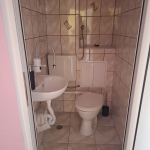 Дава се под наем Магазин в Казанлък - 40 кв.м за 229.5 € - Снимка #1