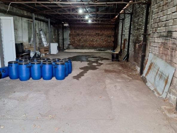 Дава се под наем Склад в Враца, Складова база - 113 кв.м за 178.5 € - Снимка #1