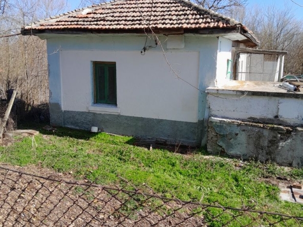 Парцел в с. Сламино, Област Ямбол - 70 кв.м за 45 €/кв.м - Снимка #1