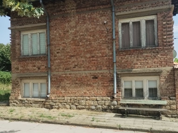 Къща в с. Кочово, Област Шумен - 170 кв.м за 240 €/кв.м - Снимка #1