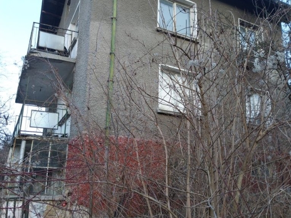 Къща в Перник, Каменина - 200 кв.м за 314815 €/кв.м - Снимка #1