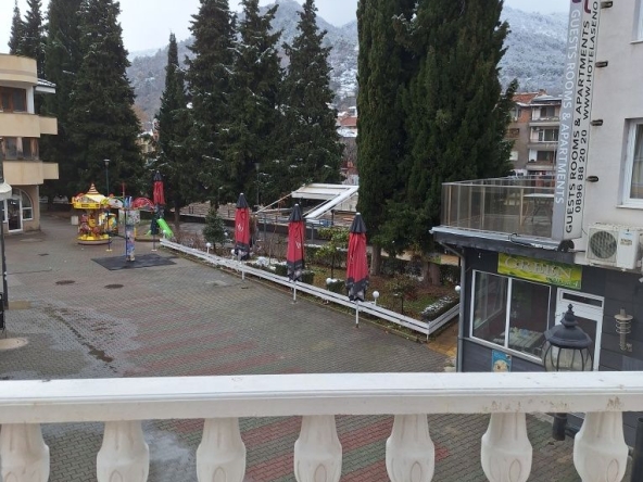 Дава се под наем Четиристаен апартамент в Асеновград - 105 кв.м за 306 € - Снимка #1