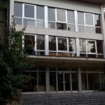 Къща в Сопот - 2700 кв.м за 112 €/кв.м - Снимка #1