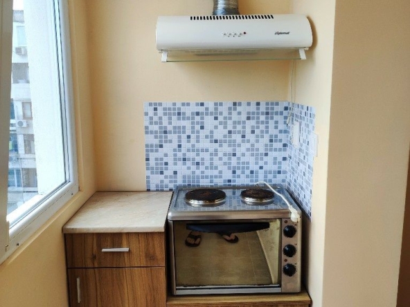 Дава се под наем Тристаен апартамент в Варна, Владислав Варненчик - 62 кв.м за 306 € - Снимка #1