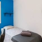 Дава се под наем Тристаен апартамент в Пловдив, Изгрев - 90 кв.м за 255 € - Снимка #1