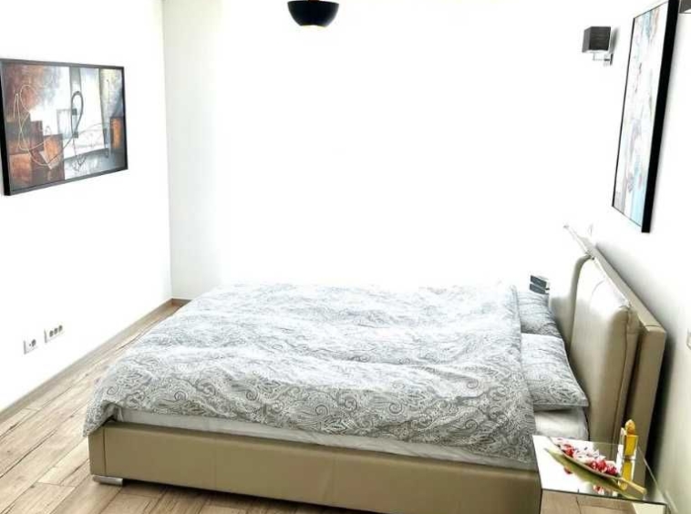 Дава се под наем  в Пловдив, Каменица 1 - 20 кв.м за 61.2 € - Снимка #1