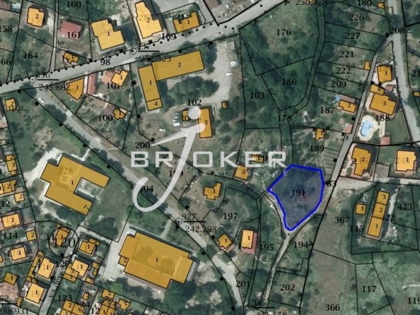 Парцел в Кърджали, Студен кладенец - 1200 кв.м за 70 €/кв.м - Снимка #1