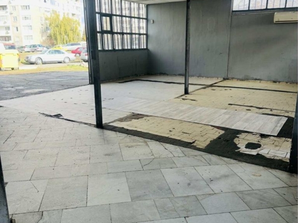 Дава се под наем Склад в София, Обеля 2 - 110 кв.м за 657.9 € - Снимка #1