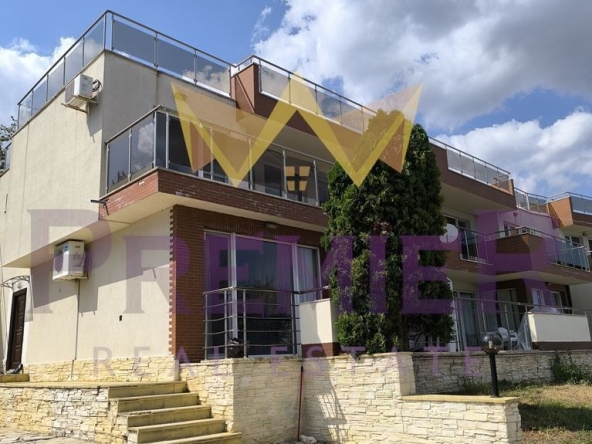 Къща в Балчик - 180 кв.м за 1034 €/кв.м - Снимка #1