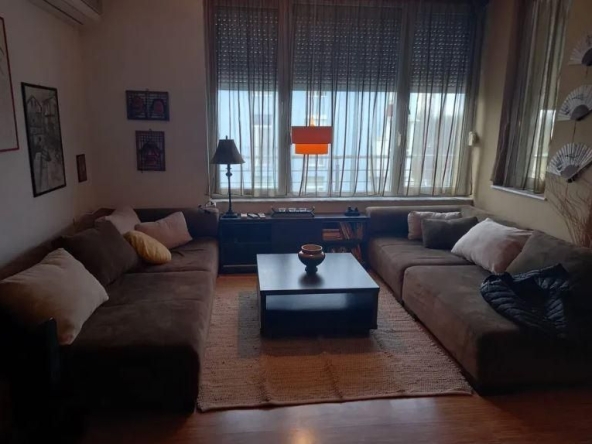 Дава се под наем Двустаен апартамент в Бургас, Славейков - 97 кв.м за 510 € - Снимка #1