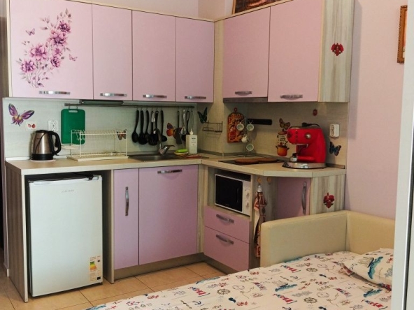 Дава се под наем Едностаен апартамент в Поморие - 42 кв.м за 280.5 € - Снимка #1