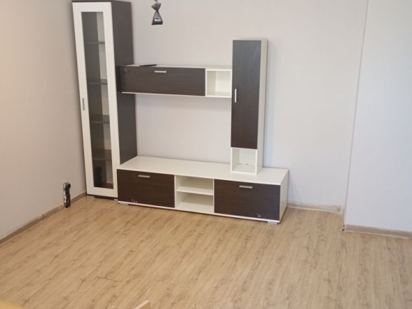 Дава се под наем Едностаен апартамент в Перник, Мошино - 45 кв.м за 229.5 € - Снимка #1