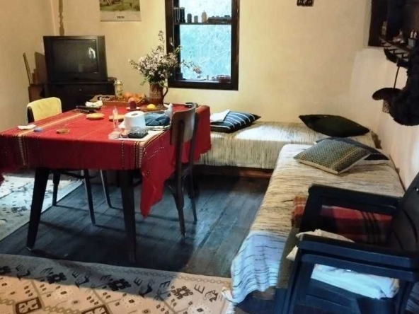 Къща в с. Велчево, Област Ловеч - 100 кв.м за 697 €/кв.м - Снимка #1