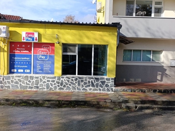 Дава се под наем  в Велинград - 125 кв.м за 637.5 € - Снимка #1