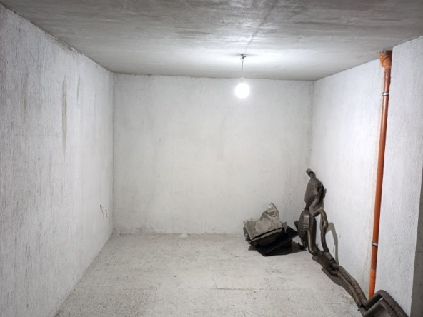 Дава се под наем Гараж / Паркомясто в Стара Загора, Самара 1 - 24 кв.м за 89.76 € - Снимка #1