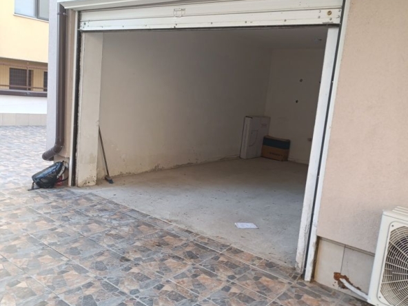 Дава се под наем Гараж / Паркомясто в Стара Загора, Самара 3 - 20 кв.м за 79.56 € - Снимка #1