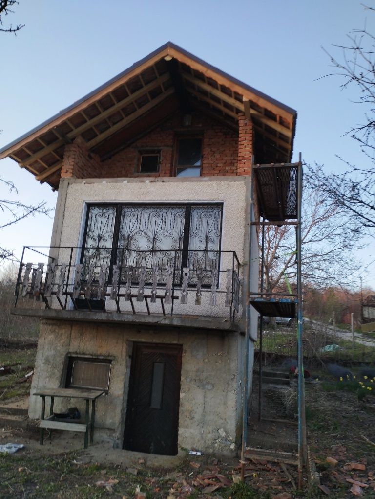 Къща в Русе, в.з. Липака - 27 кв.м за 889 €/кв.м - Снимка #1