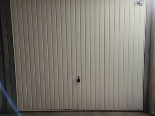 Дава се под наем Гараж / Паркомясто в Стара Загора, Била - 17 кв.м за 51 € - Снимка #1